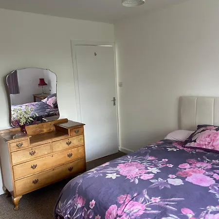 House Six Bed 4km From Centre Ferienhaus Limerick Junction